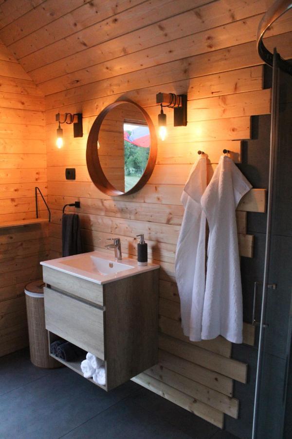 Hiska-Glamping Hotel Ajdovscina Ngoại thất bức ảnh