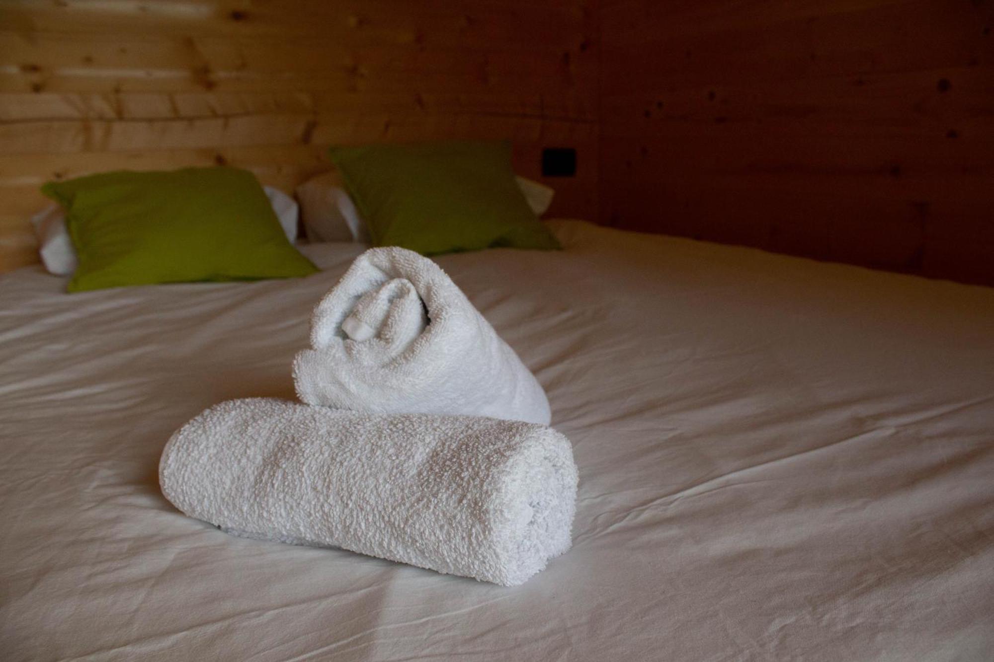 Hiska-Glamping Hotel Ajdovscina Ngoại thất bức ảnh